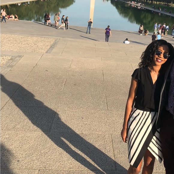 H&M Black & White Asymmetrical Wrap Skirt - Women's Size 6 - Picture 2 of 6